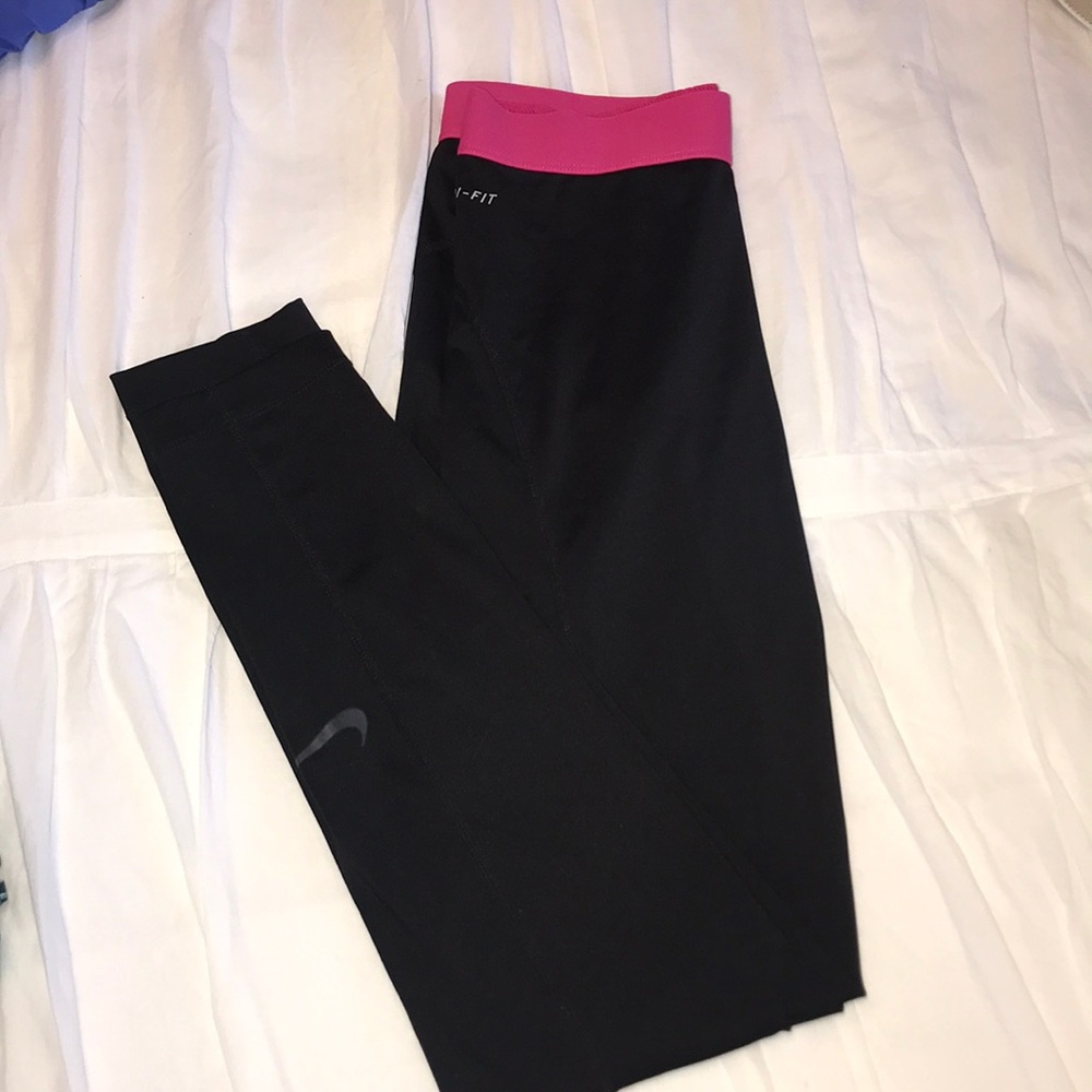Nike dri fit leggings